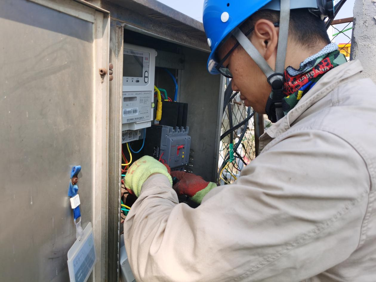 1687743059915025697.png 徐南供电所加快推进辖区户表改造工作.png